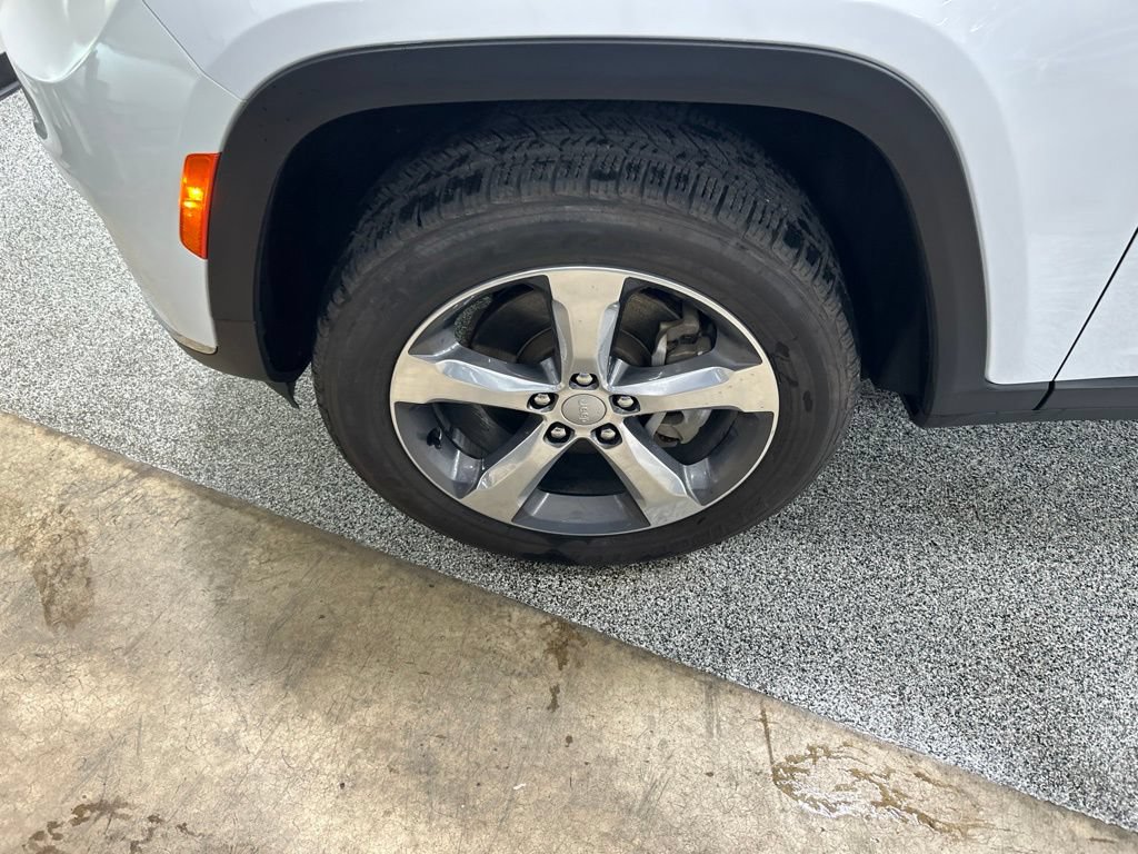 Used 2021 Jeep Grand Cherokee L Limited w/ Trailer Tow Group (B) AWD/4WD image 35