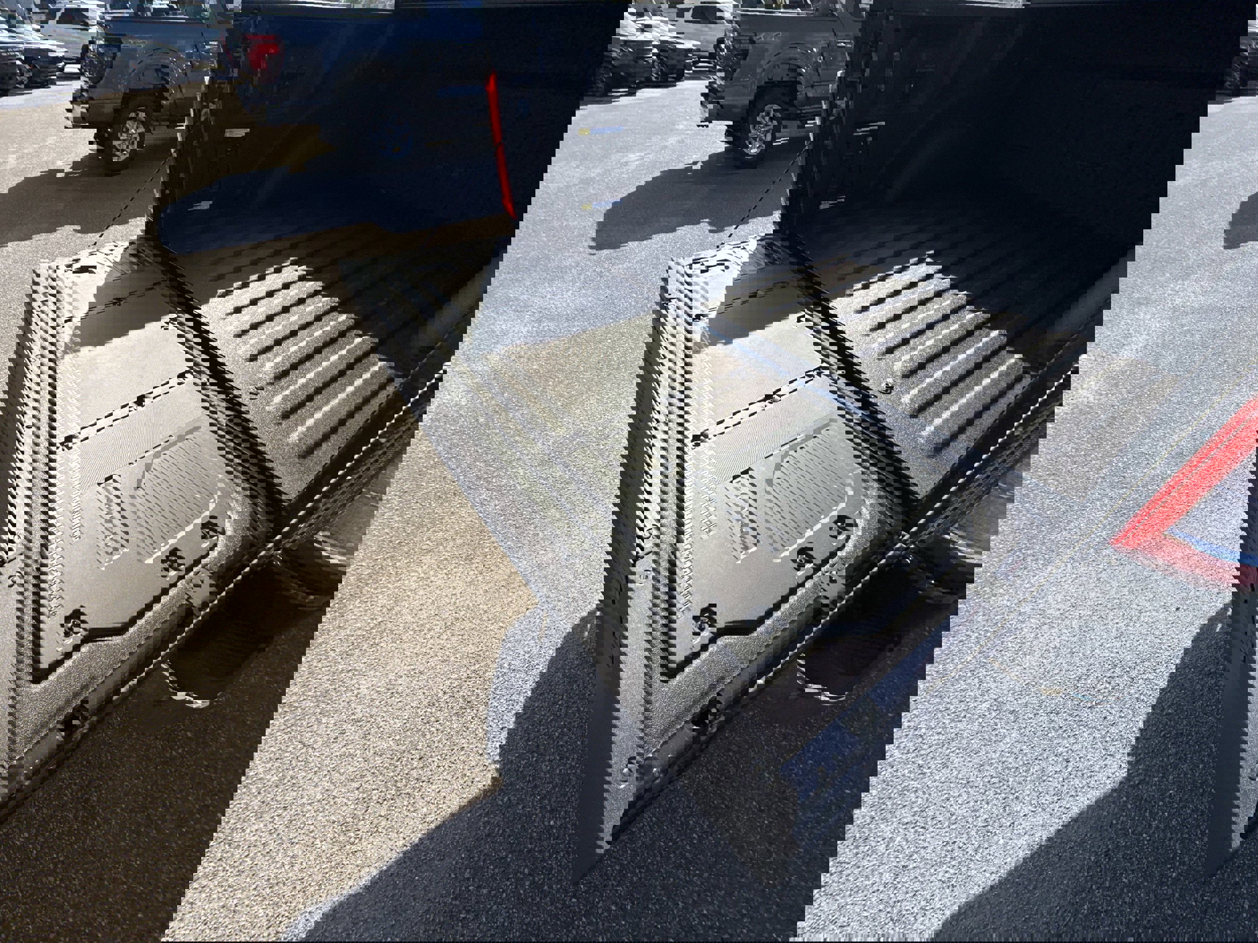 Certified 2022 Ford F150 Lariat w/ Equipment Group 502A High image 11