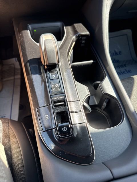 Used 2024 Toyota Crown XLE image 23