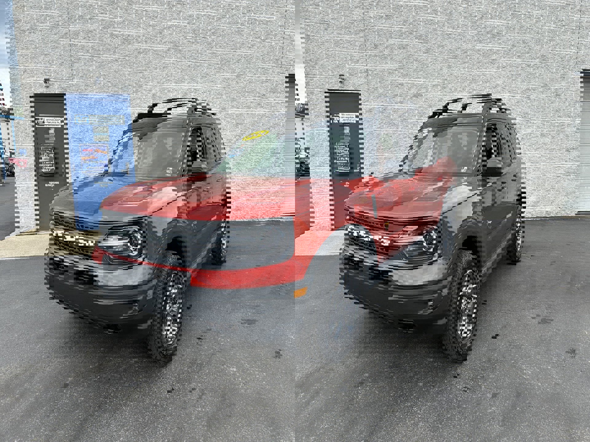 Certified 2024 Ford Bronco Sport Badlands w/ Premium Package image 3