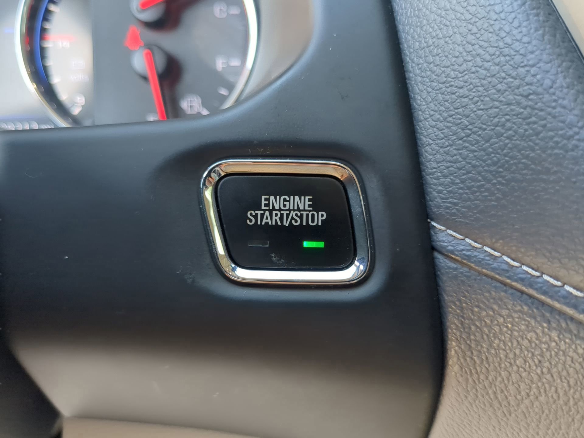 Used 2020 GMC Acadia Denali image 61