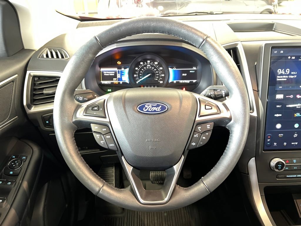 Certified 2024 Ford Edge SEL w/ Convenience Package image 17