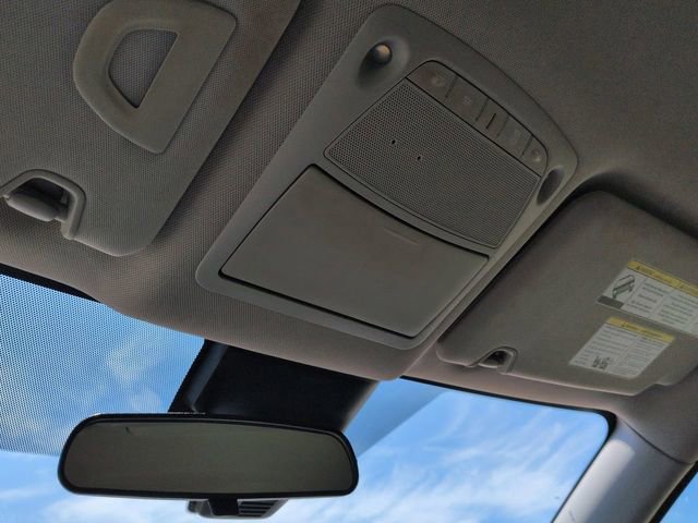 Used 2020 Nissan Rogue S FWD image 24