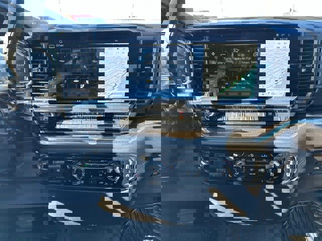 Used 2025 Chevrolet Silverado 1500 LT image 25