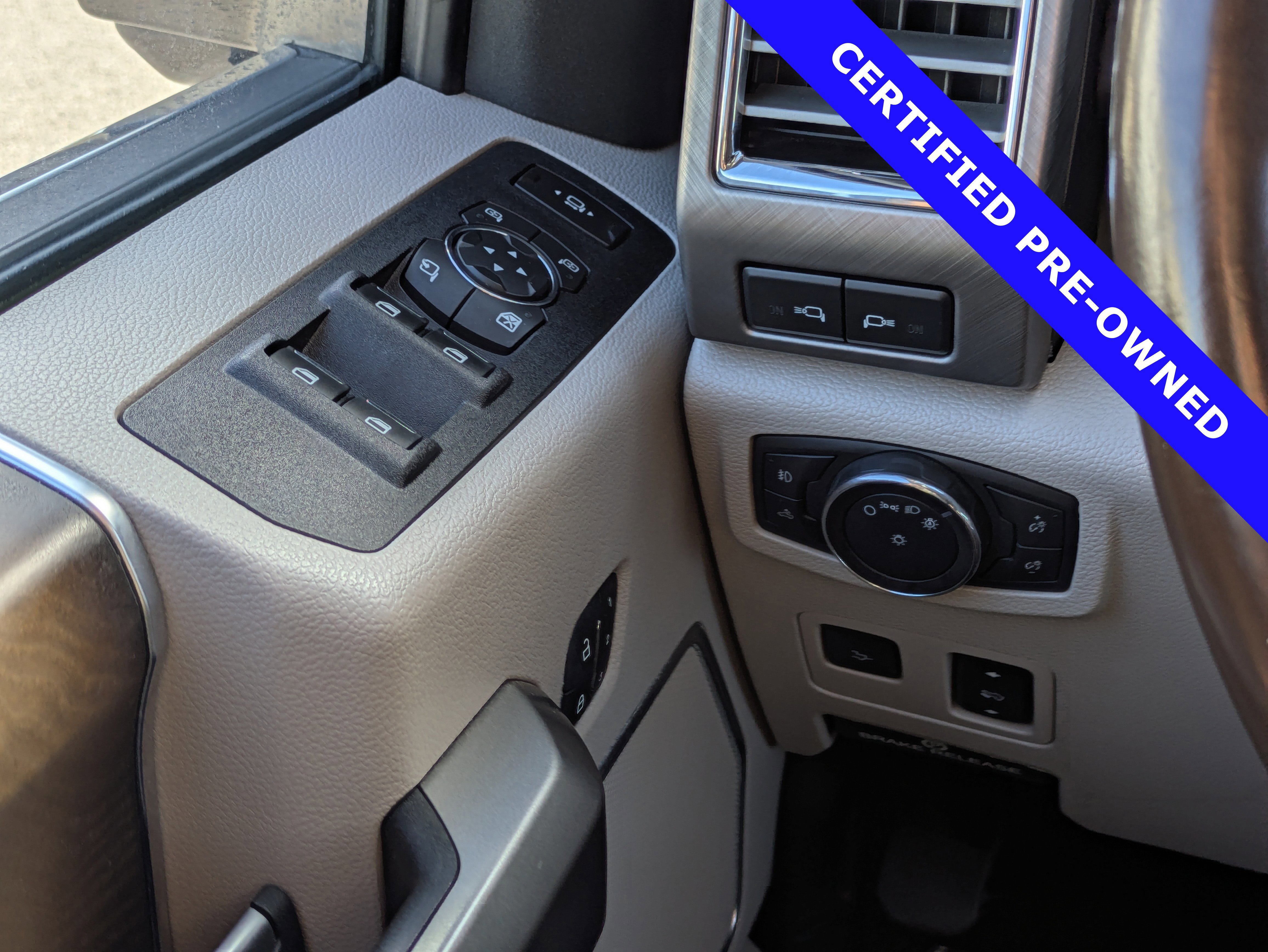 Certified 2018 Ford F450 Limited image 25