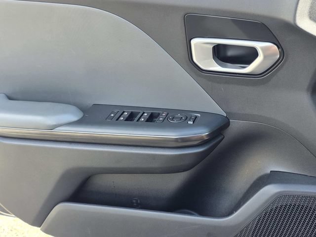 Used 2025 Kia K4 FWD image 20