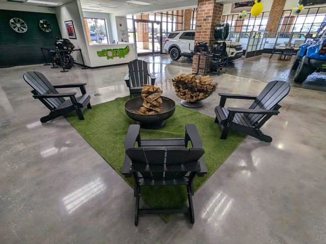 Used 2024 Toyota RAV4 XLE Premium FWD image 38