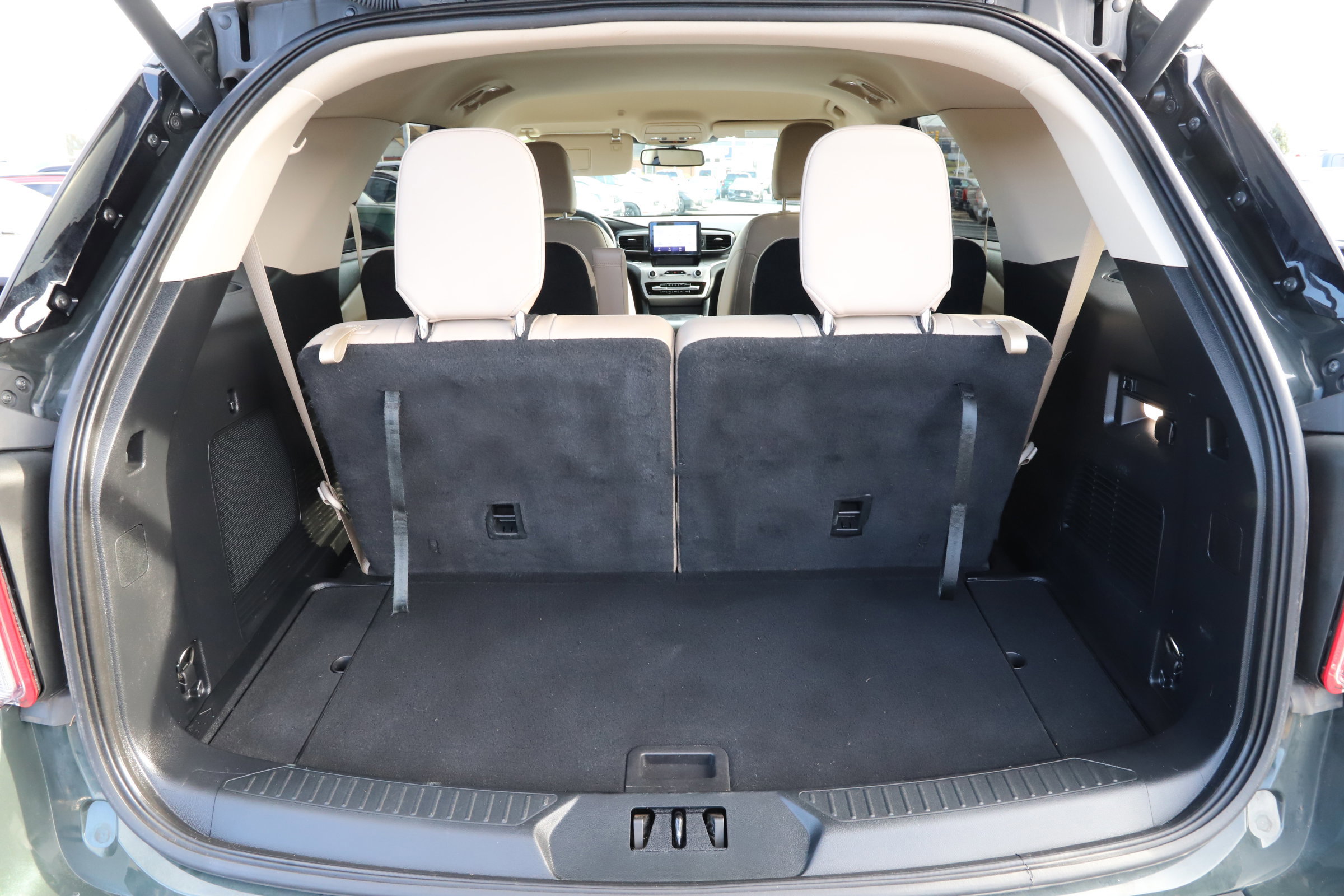 Certified 2023 Ford Explorer XLT w/ Equipment Group 202A image 8