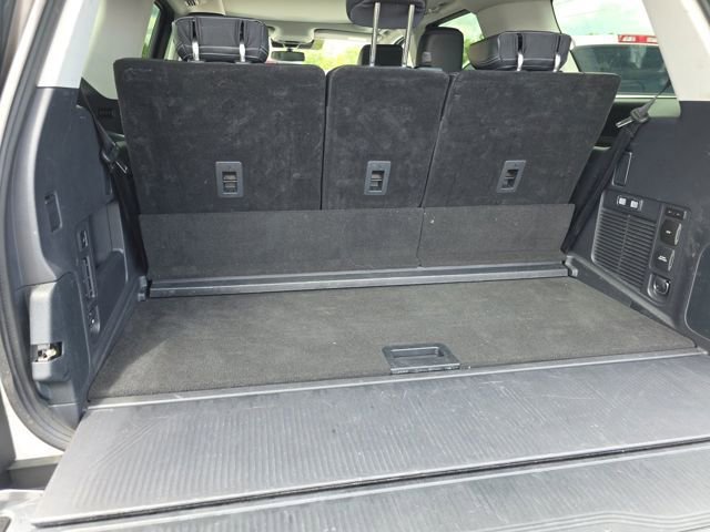 Certified 2025 Ford Expedition Platinum AWD/4WD image 16