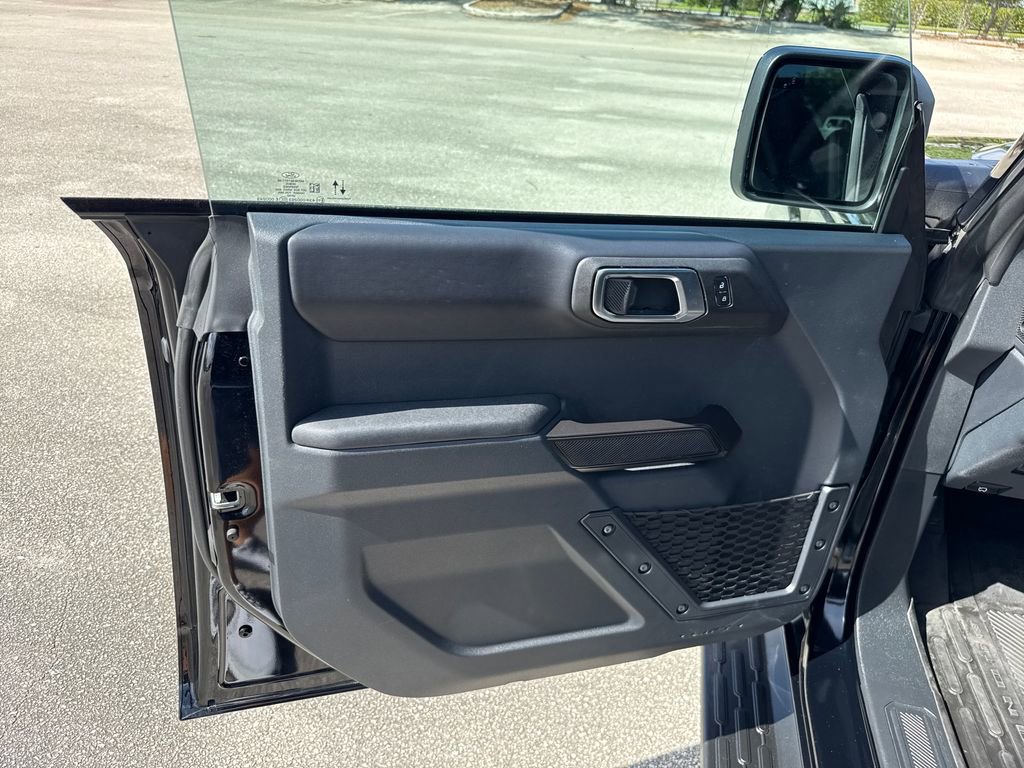 Certified 2025 Ford Bronco Outer Banks image 13