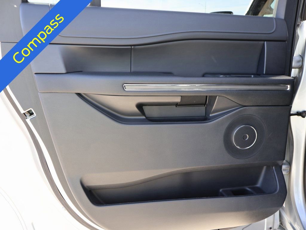 Certified 2022 Ford Expedition Max XLT image 17