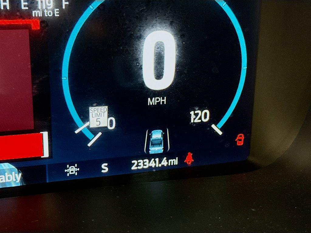 Certified 2023 Ford F150 Lariat w/ Equipment Group 502A High image 18