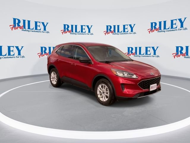 Certified 2022 Ford Escape SE w/ Cold Weather Package AWD/4WD image 2
