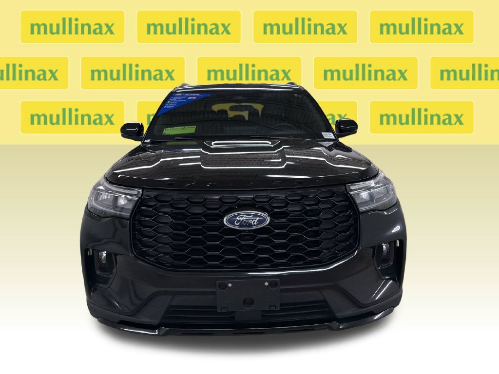 Certified 2025 Ford Explorer ST-Line RWD image 16
