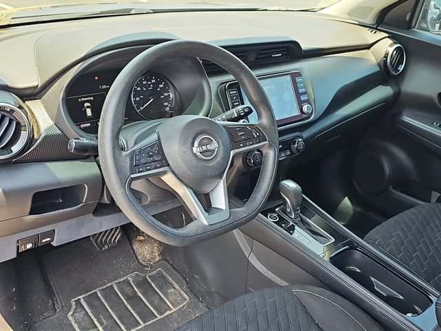Used 2022 Nissan Kicks SV FWD image 12