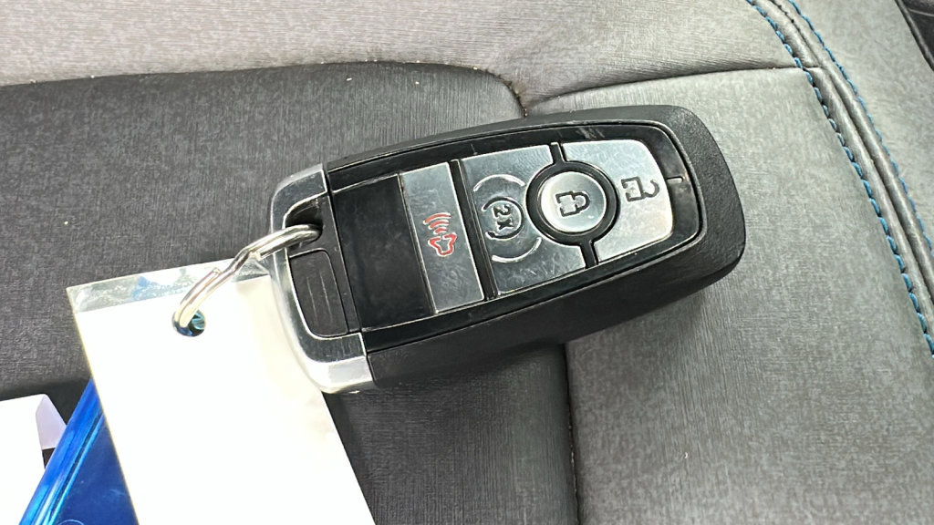 Certified 2021 Ford Bronco Black Diamond w/ Sasquatch Package image 27