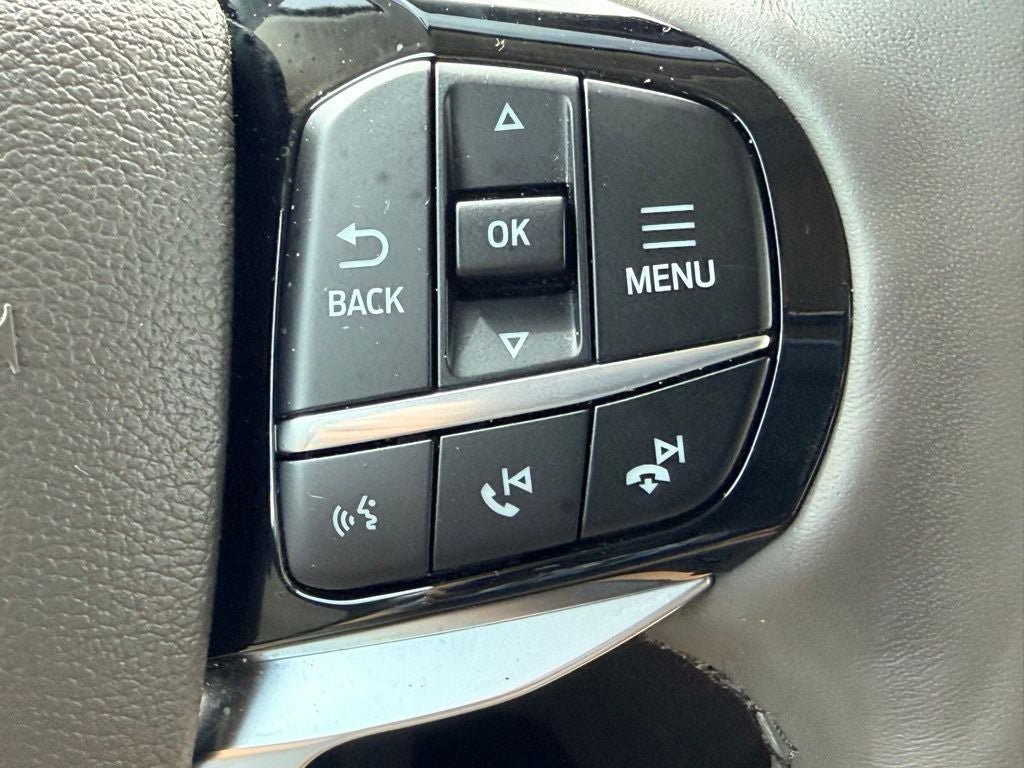 Certified 2022 Ford Explorer Platinum w/ Technology Package AWD/4WD image 30