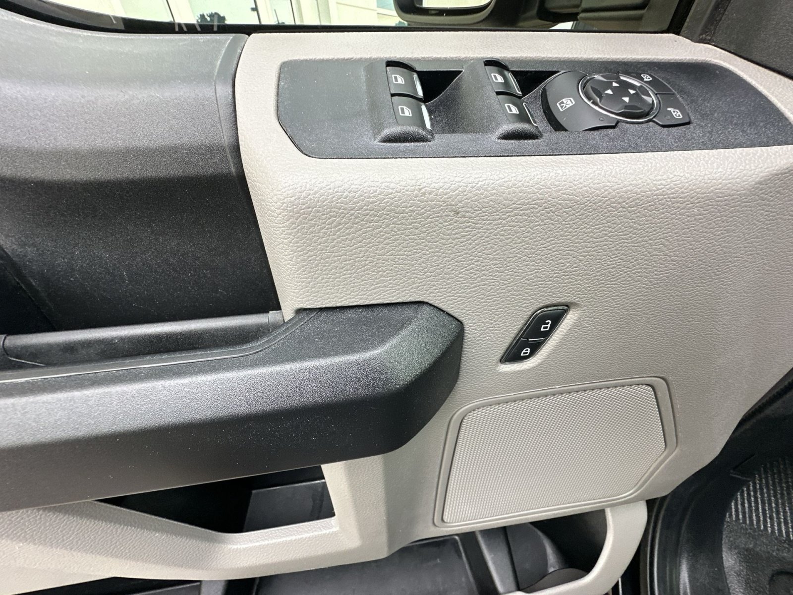 Certified 2021 Ford F250 XL w/ STX Appearance Package AWD/4WD image 23