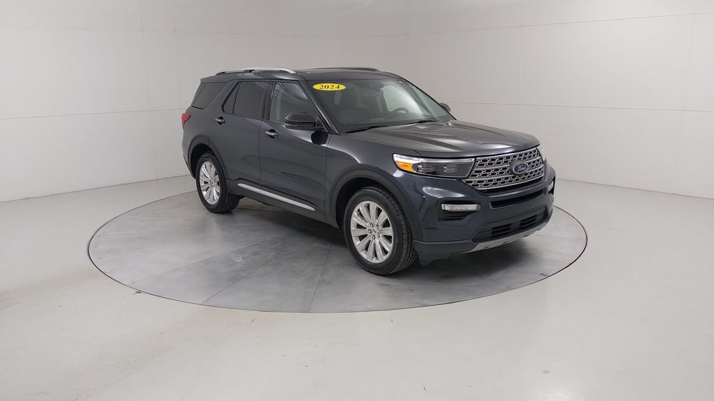 Certified 2024 Ford Explorer Limited w/ Equipment Group 301A AWD/4WD image 12