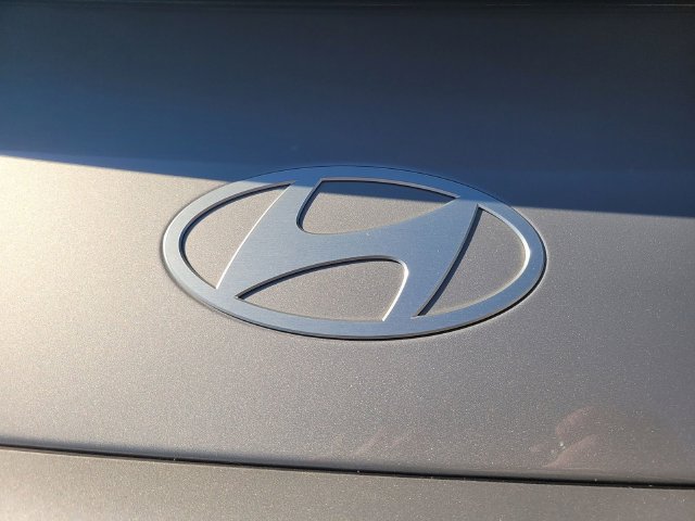 Used 2023 Hyundai Ioniq 6 SEL RWD image 10