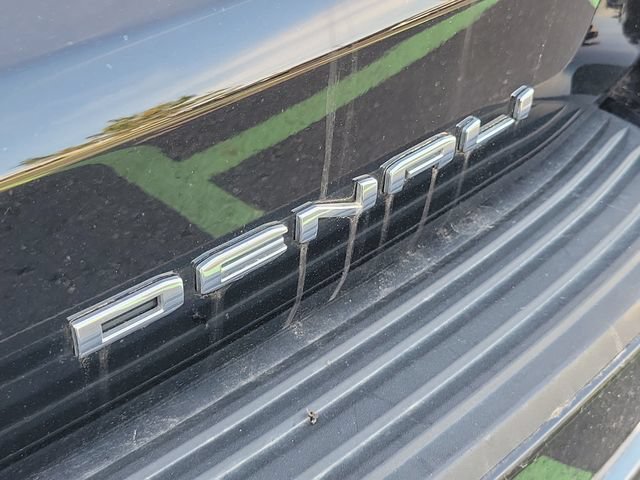 Used 2023 GMC Yukon XL Denali Ultimate AWD/4WD image 34