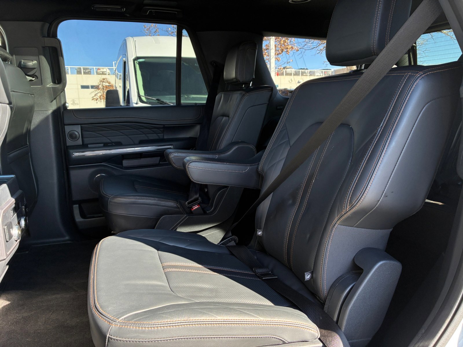 Certified 2023 Ford Expedition Platinum image 17
