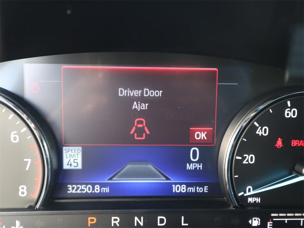 Certified 2022 Ford Explorer XLT w/ Equipment Group 202A image 19