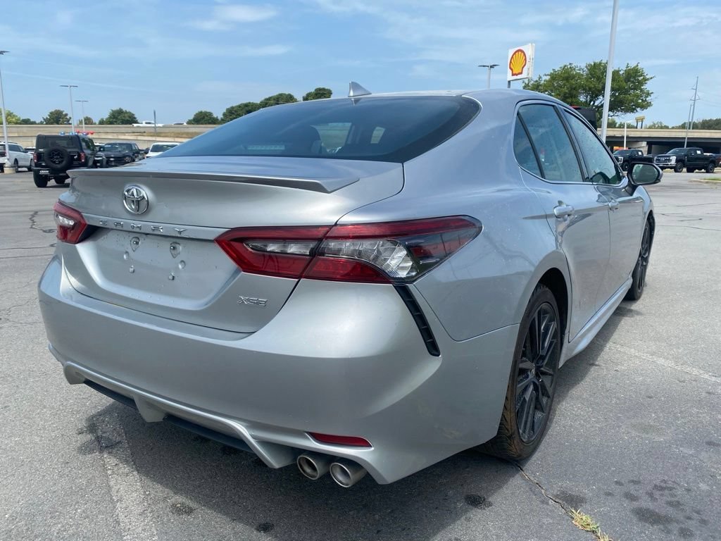 Used 2024 Toyota Camry XSE FWD image 7