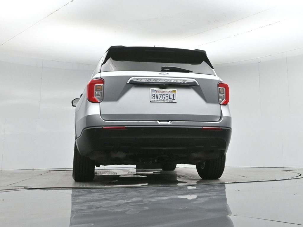 Certified 2021 Ford Explorer 2WD image 16