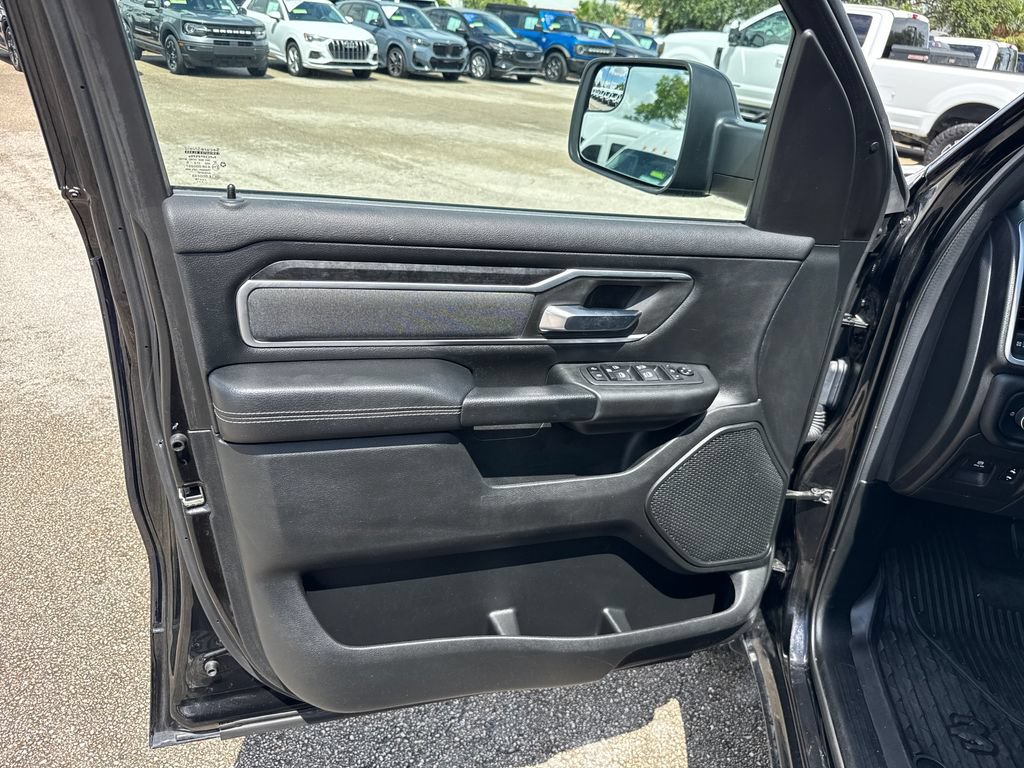 Used 2019 RAM 1500 Big Horn AWD/4WD image 13