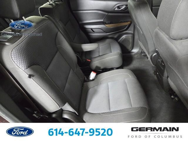Used 2021 GMC Acadia SLE w/ Driver Convenience Package AWD/4WD image 23