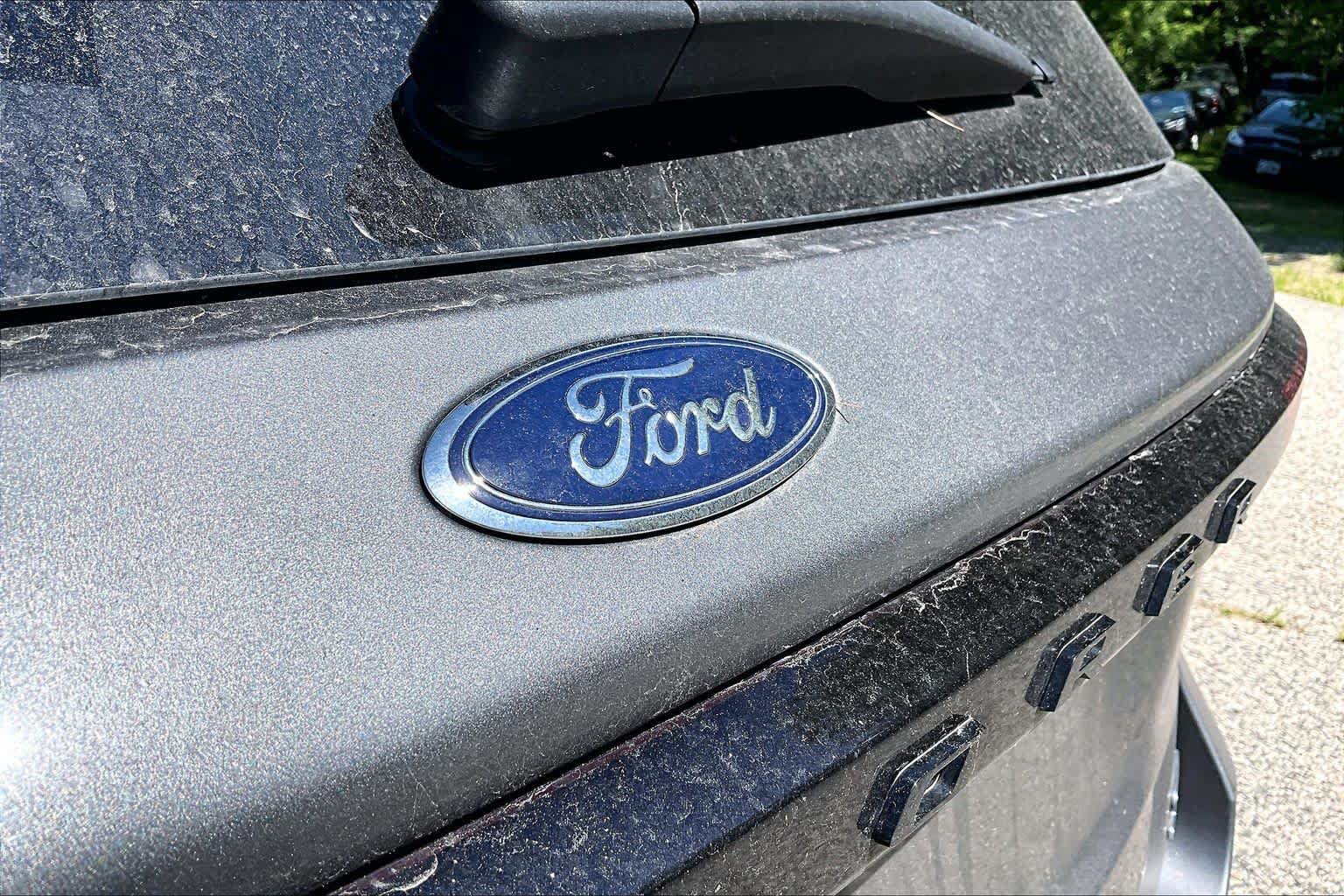 Certified 2025 Ford Explorer ST w/ Sun And Sound Package AWD/4WD image 33