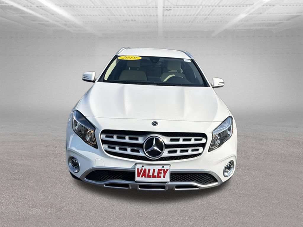 Used 2019 Mercedes-Benz GLA 250 4MATIC image 3