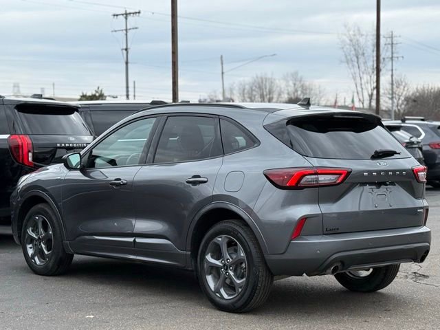 Certified 2023 Ford Escape ST-Line w/ Tech Pack #1 image 38