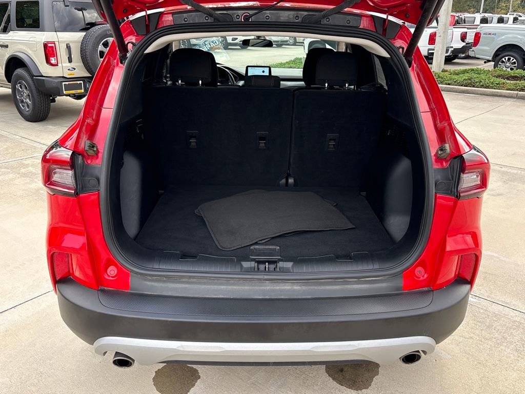 Certified 2024 Ford Escape Active w/ Cold Weather Package image 27