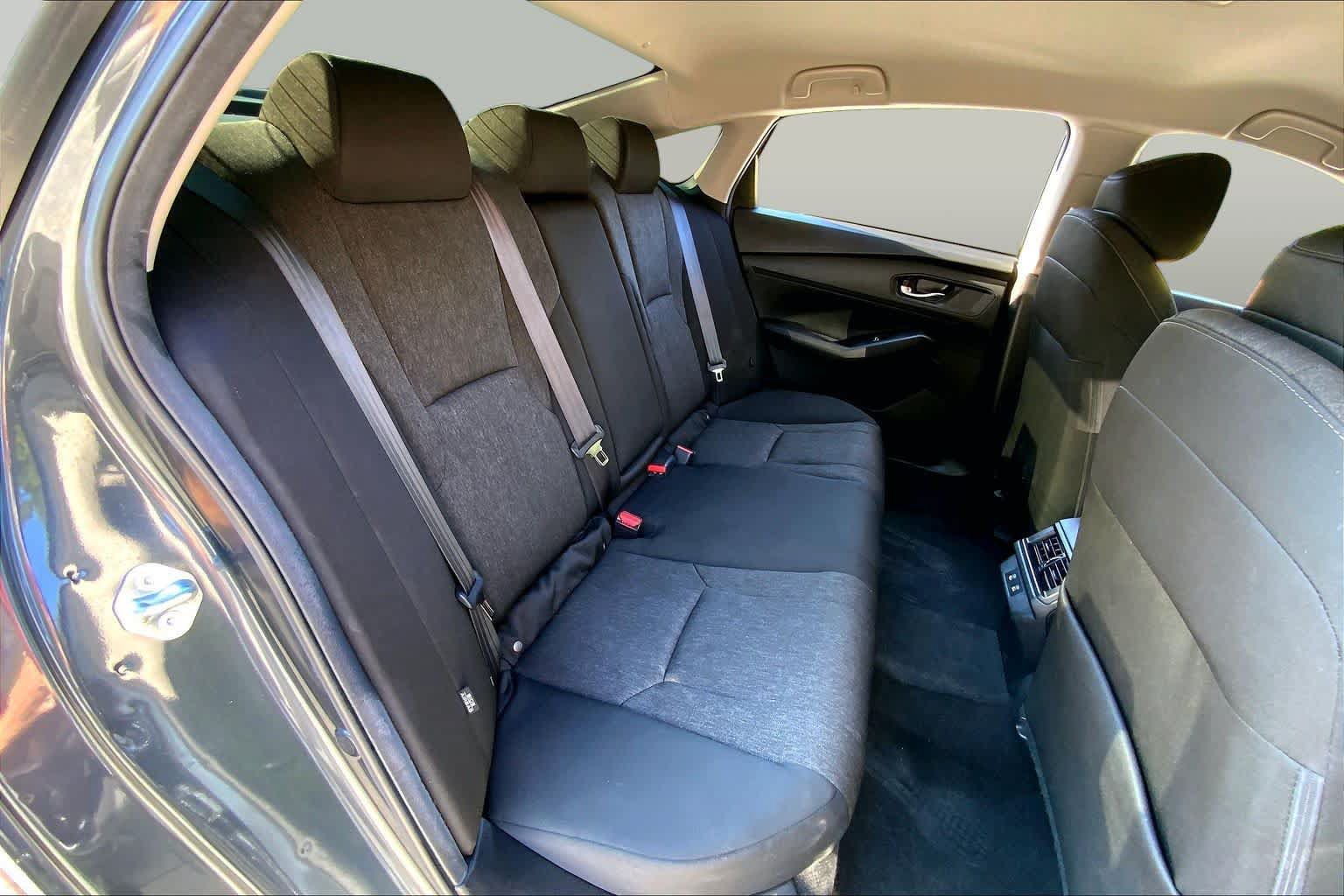 Used 2025 Honda Accord LX image 17