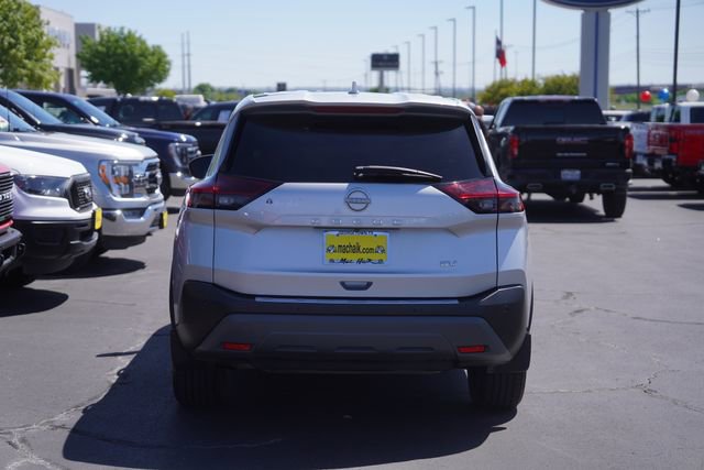 Used 2022 Nissan Rogue SV FWD image 7