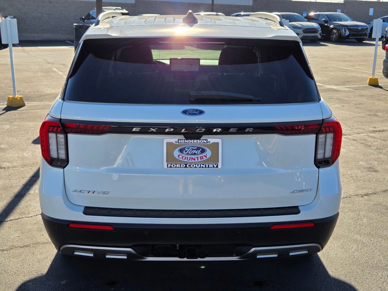 Certified 2025 Ford Explorer Active w/ Active Comfort Package image 4