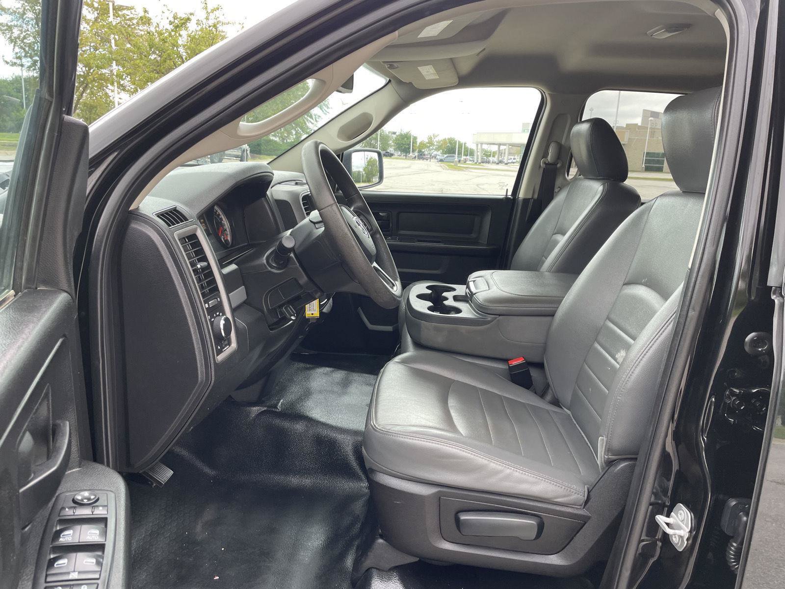 Used 2019 RAM 1500 Tradesman RWD image 16