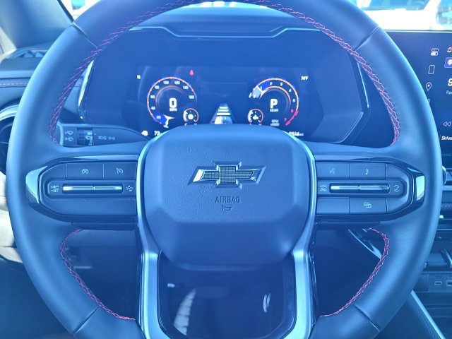Used 2026 Chevrolet Colorado Z71 AWD/4WD image 25
