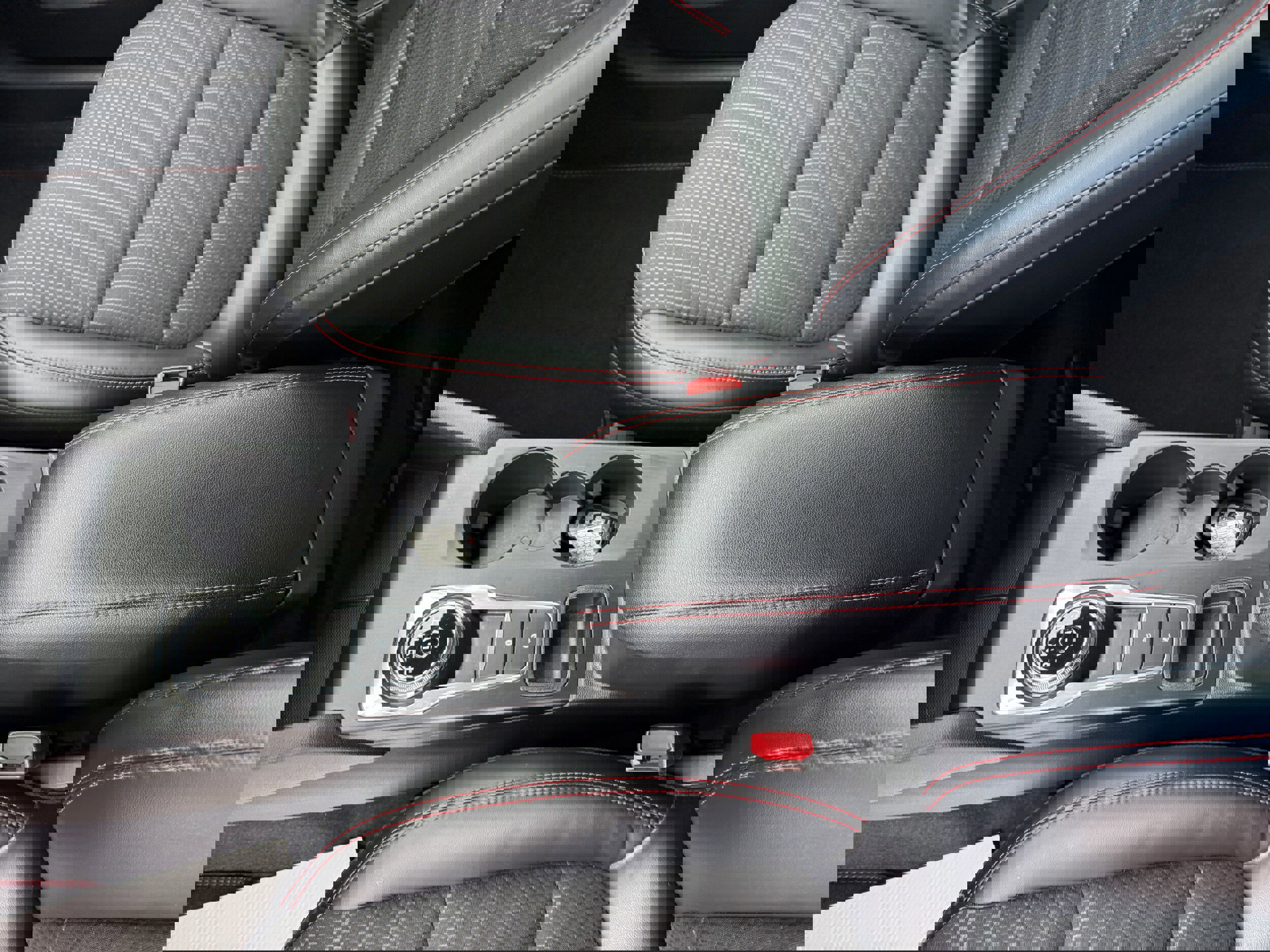 Certified 2023 Ford Escape ST-Line w/ Tech Pack #1 image 14