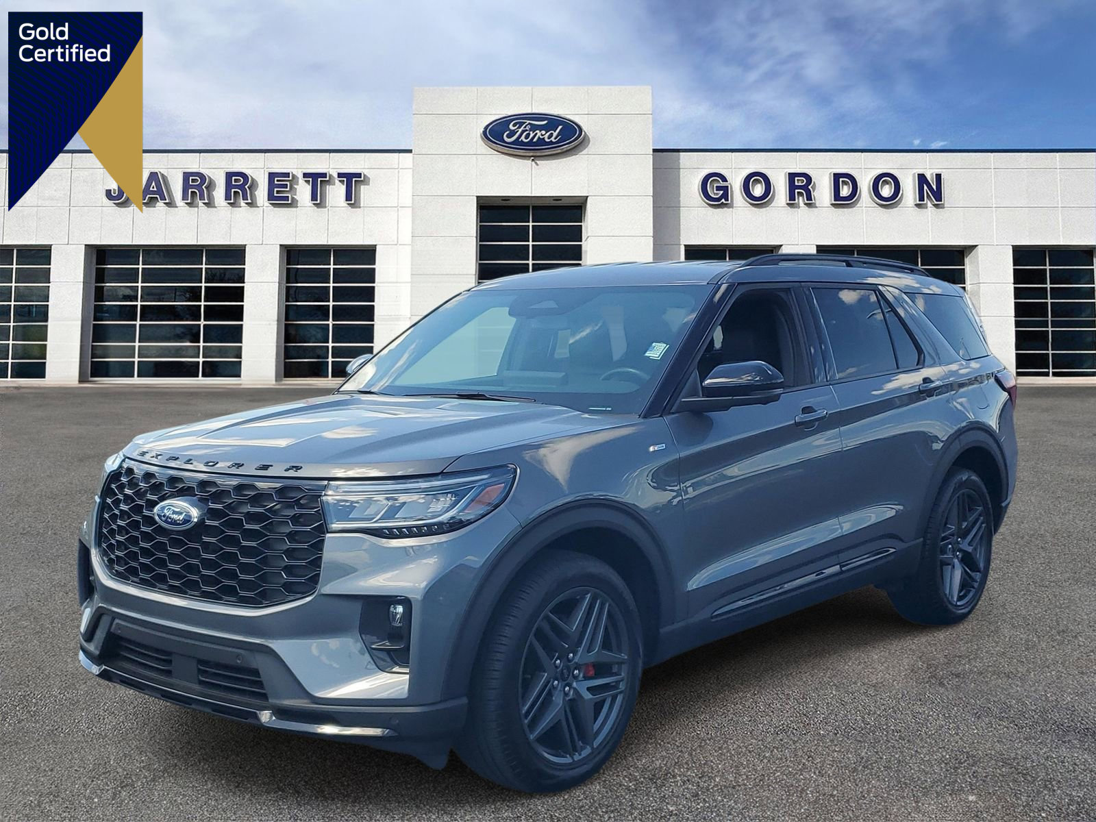 Certified 2025 Ford Explorer ST-Line w/ Premium Package AWD/4WD image 1