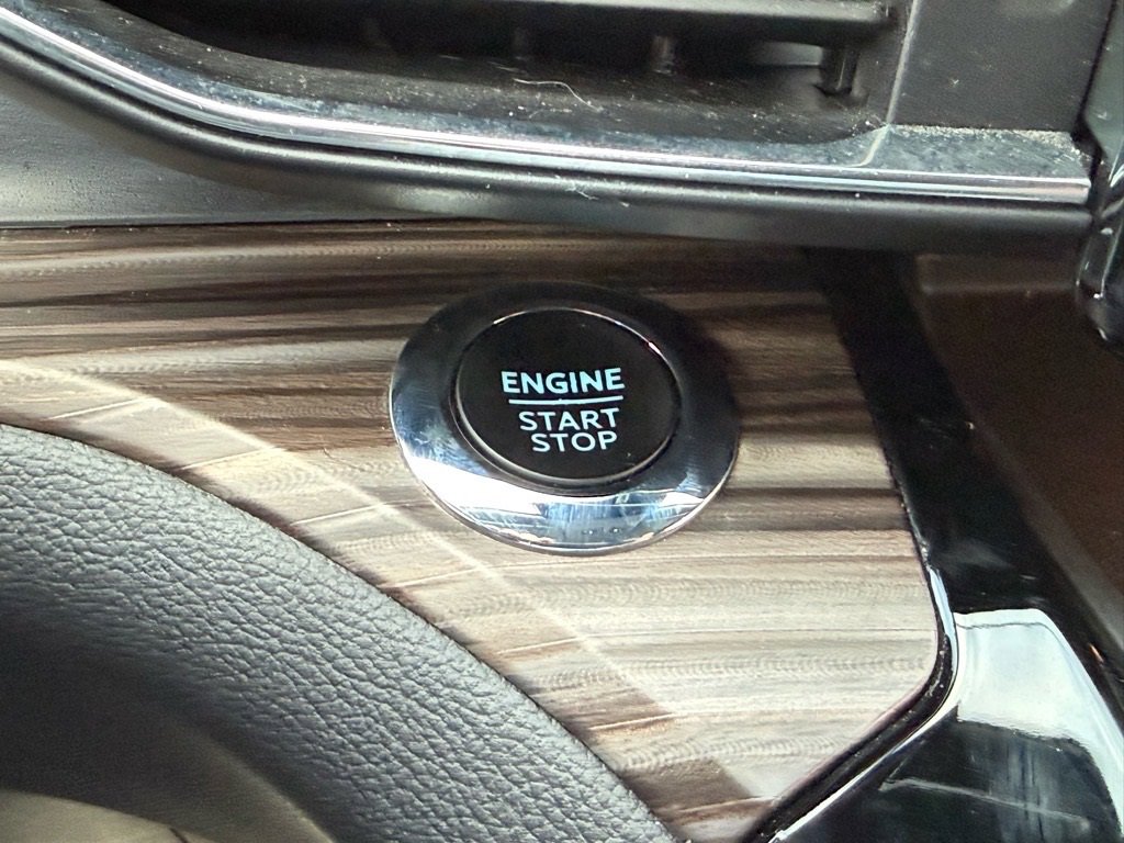 Certified 2024 Ford Explorer Limited image 22