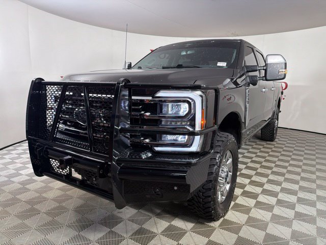 Certified 2024 Ford F250 Lariat w/ Lariat Ultimate Package AWD/4WD image 4