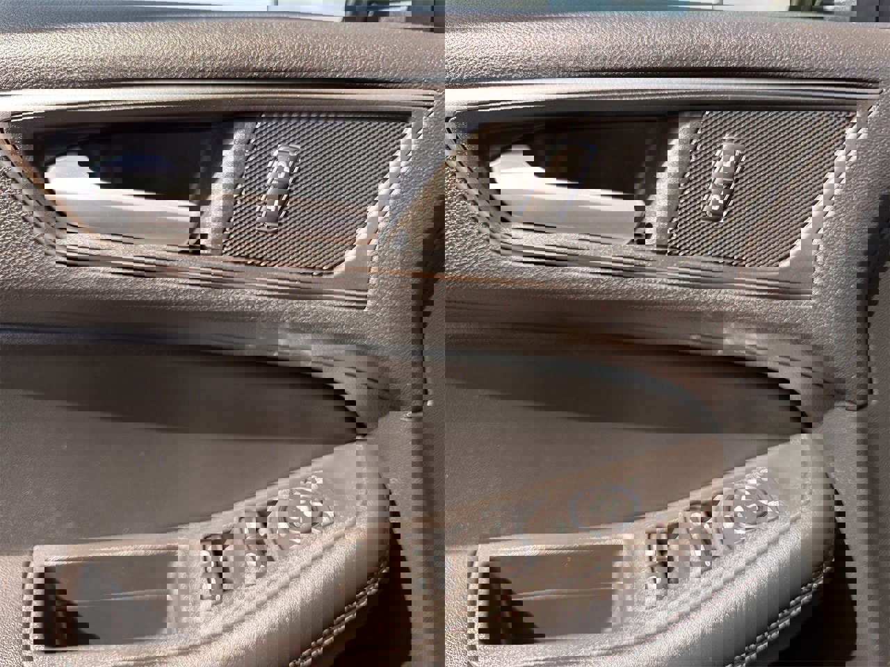 Certified 2022 Ford Edge SE w/ Black Appearance Package image 23