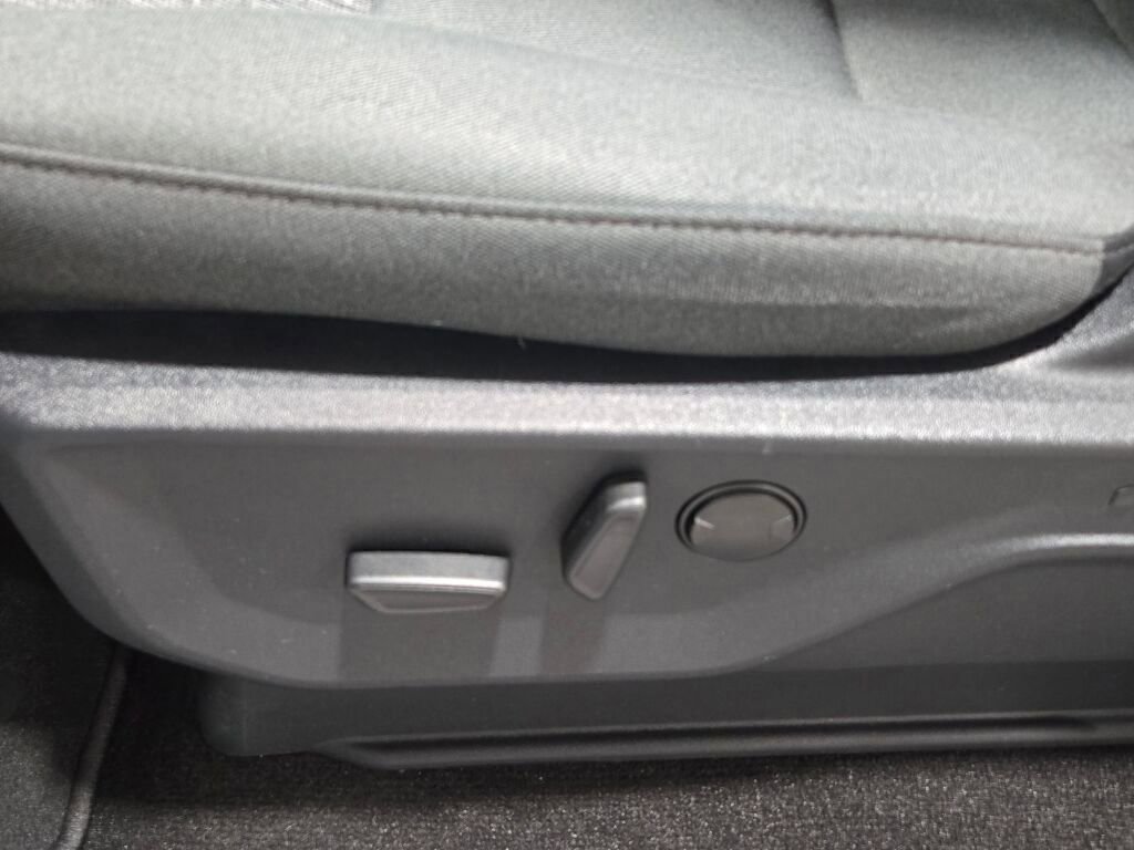 Certified 2022 Ford F150 XLT w/ Equipment Group 302A High image 25