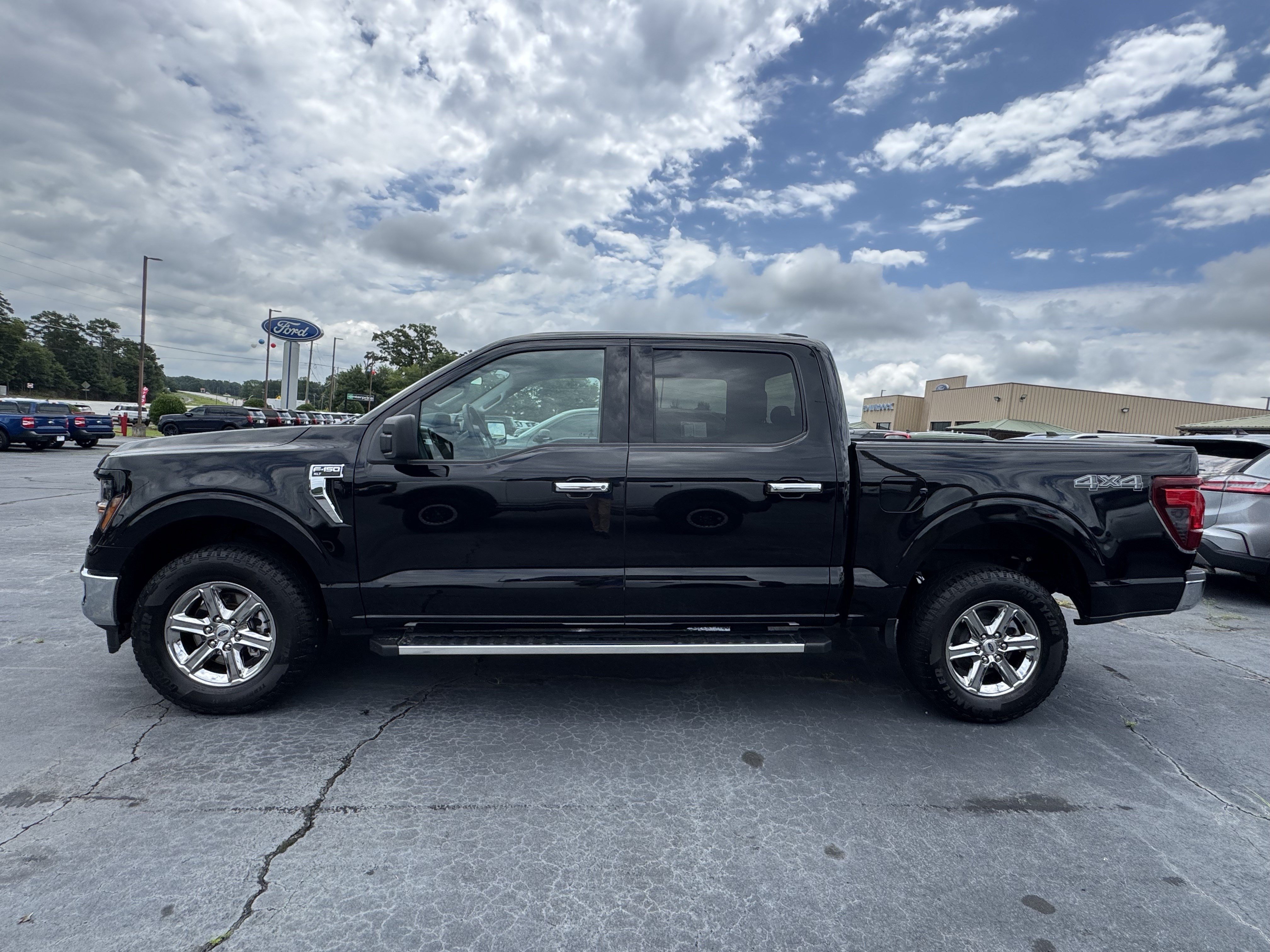 Certified 2025 Ford F150 XLT w/ Equipment Group 301A Standard AWD/4WD image 8
