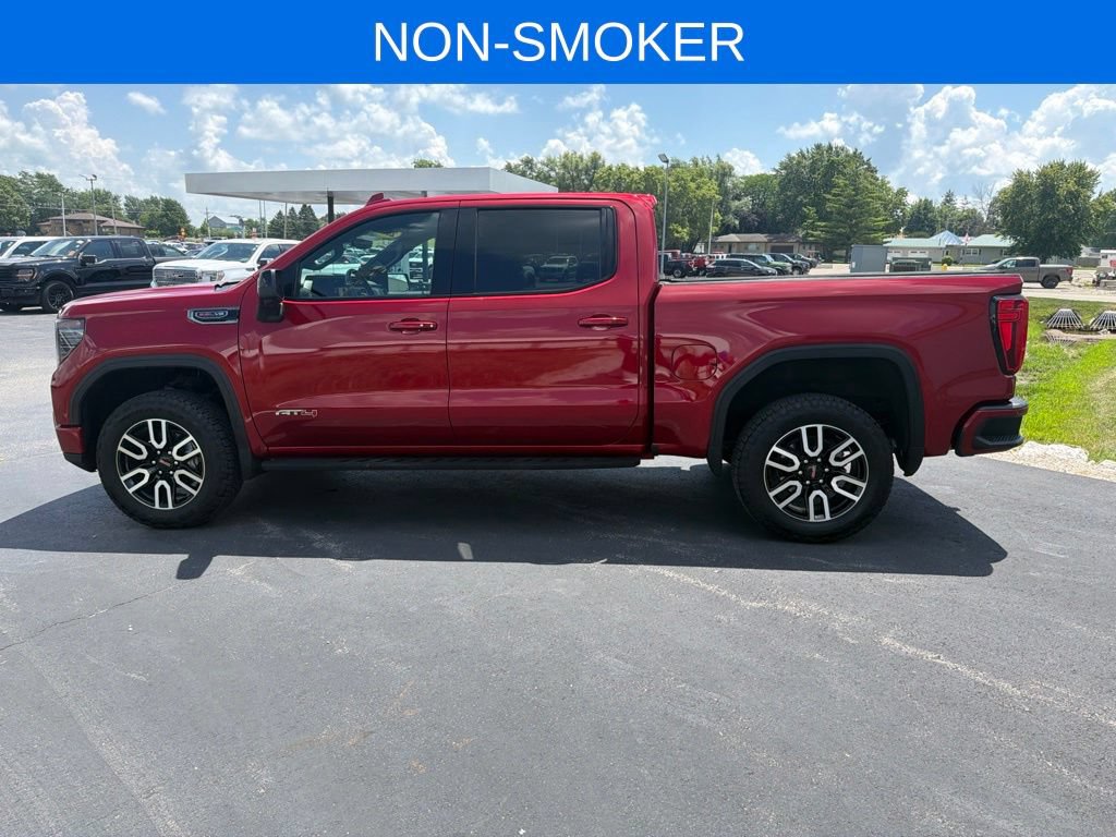 Used 2022 GMC Sierra 1500 AT4 w/ AT4 Premium Package AWD/4WD image 7