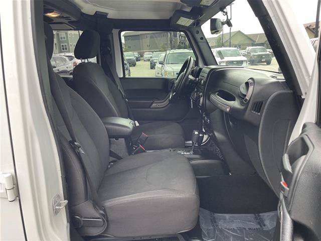 Used 2018 Jeep Wrangler Unlimited Sport S AWD/4WD image 19