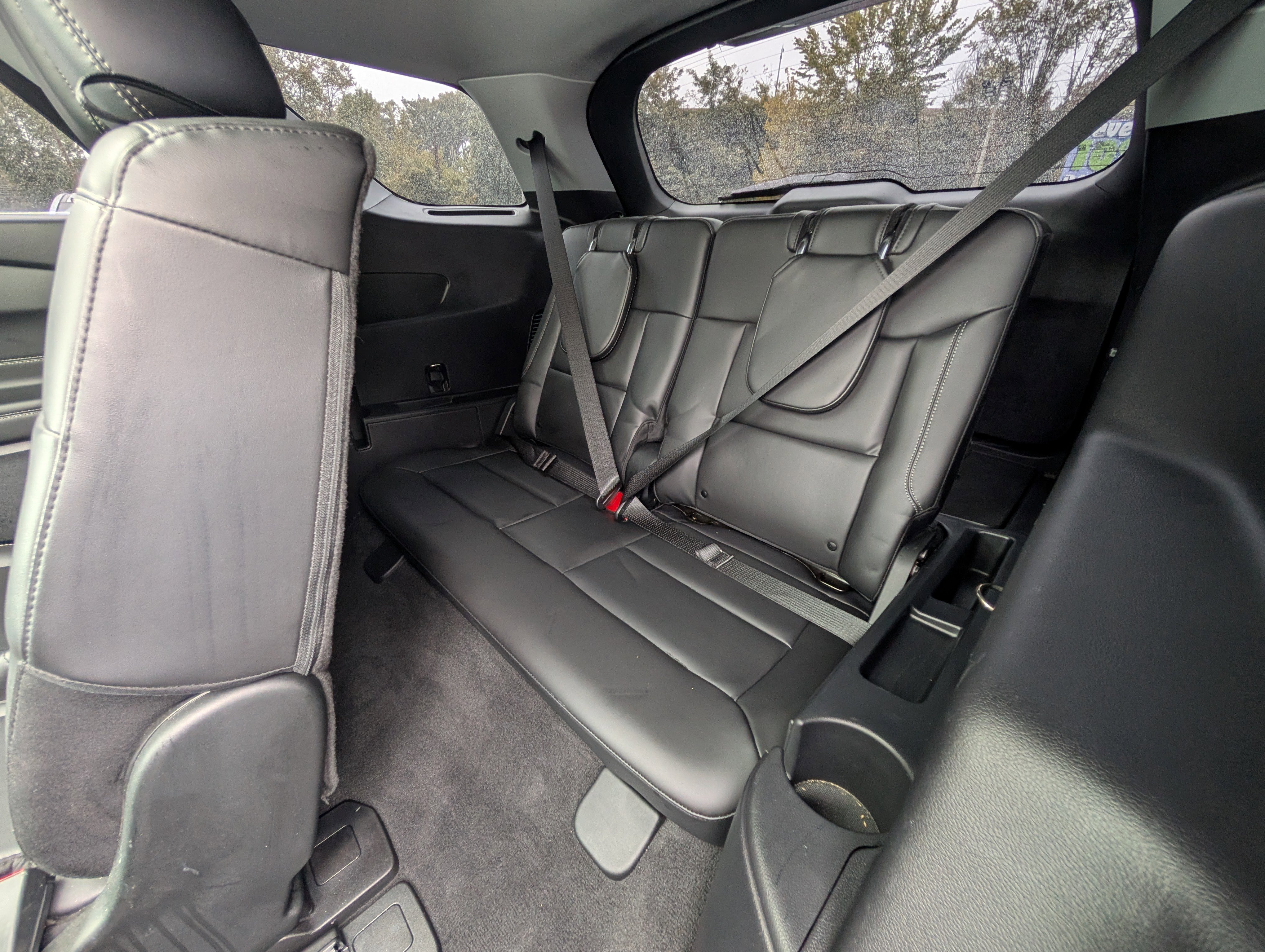 Certified 2022 Ford Explorer XLT w/ Equipment Group 202A image 17